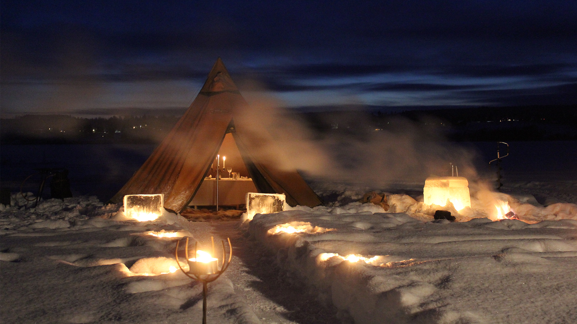 2 Activities Carousel Icedining Web